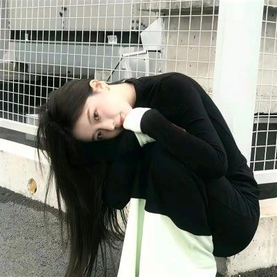 明洞答案 海报